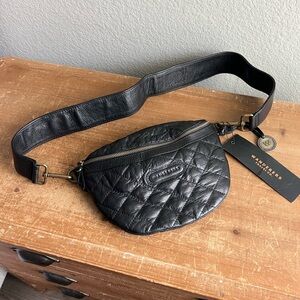 NWT Wanderers Travel Co The Copenhagen Beltway Bag Full Grain Leather Black